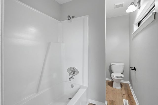 2603 W 55th Street, Davenport, IA 52806