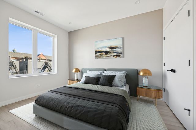 1355 N Western Avenue 3D, Chicago, IL 60622