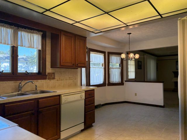 6890 Nocturne Road N, Reynoldsburg, OH 43068