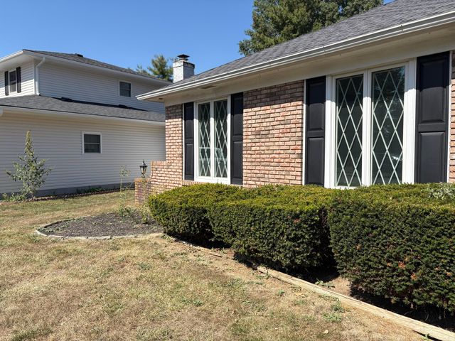 6890 Nocturne Road N, Reynoldsburg, OH 43068