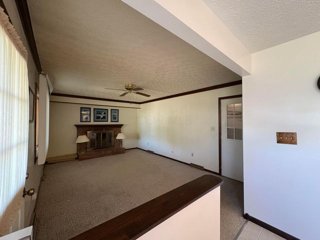 6890 Nocturne Road N, Reynoldsburg, OH 43068