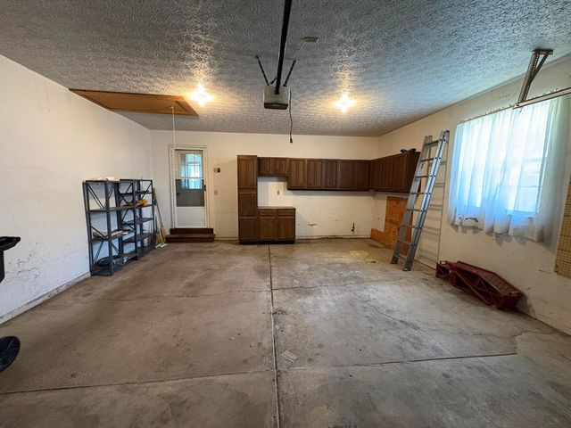 6890 Nocturne Road N, Reynoldsburg, OH 43068