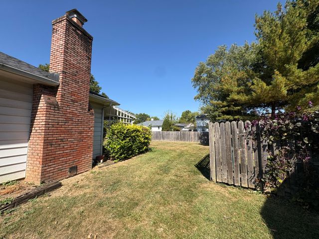 6890 Nocturne Road N, Reynoldsburg, OH 43068