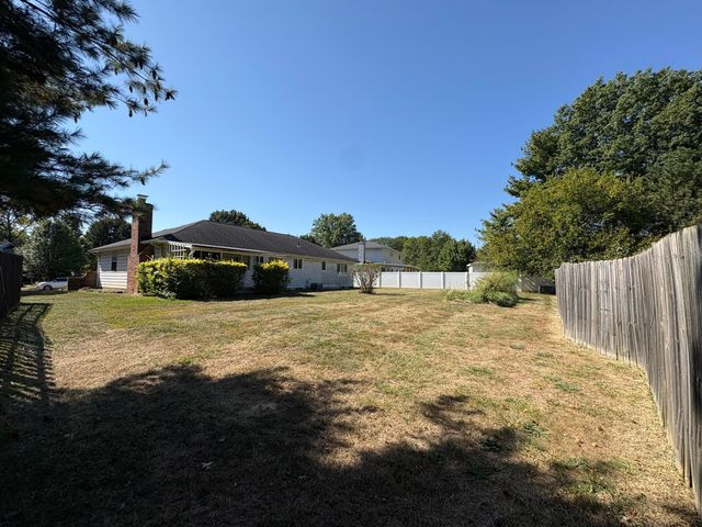 6890 Nocturne Road N, Reynoldsburg, OH 43068