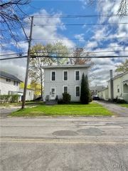 4 Lake Avenue, Auburn, NY 13021
