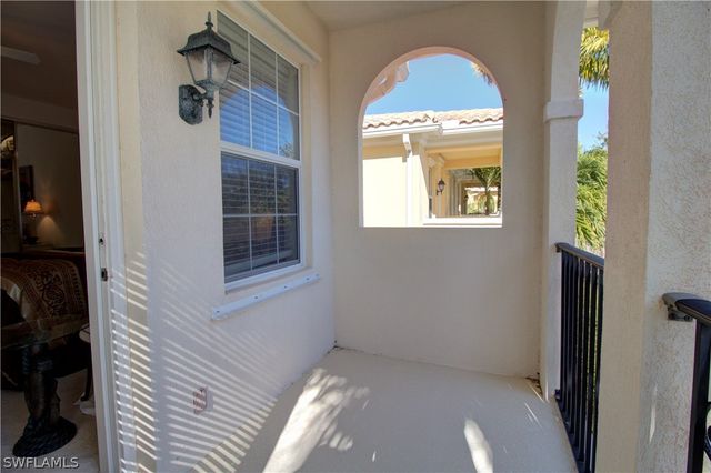 8109 Chianti LN, Naples, FL 34114