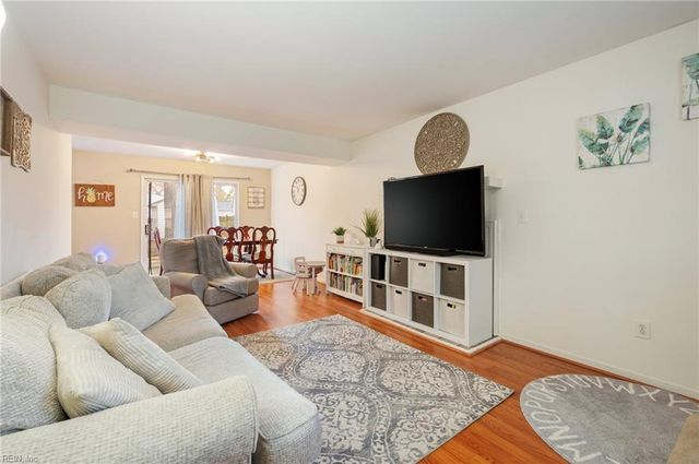 28 Mellon ST, Newport News, VA 23606