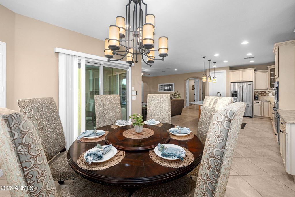 Image 17 of property listing at 5843 W VICTORY Court, Florence, AZ 85132