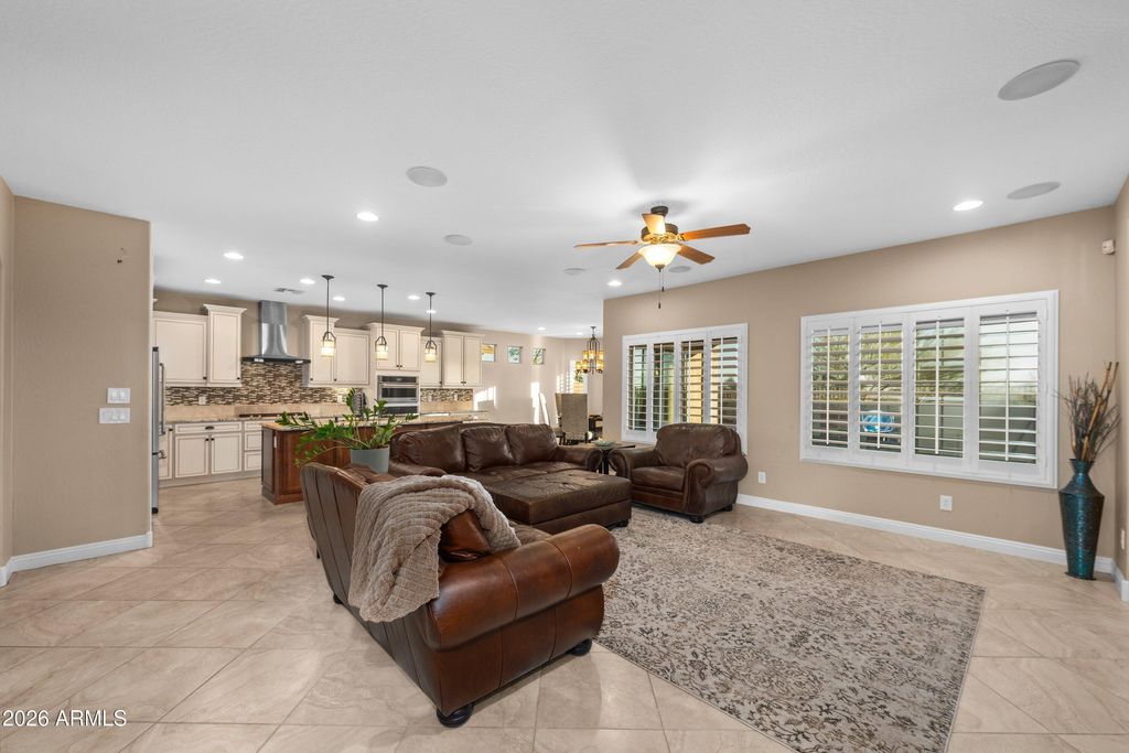 Image 23 of property listing at 5843 W VICTORY Court, Florence, AZ 85132