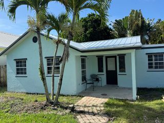 948 SW 33rd Street, Palm City, FL 34990