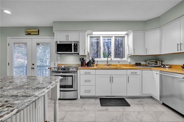 139 Alpine Drive, Wilkesboro, NC 28697