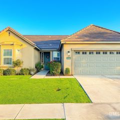 14612 Yellow Lupine Dr., Bakersfield, CA 93314