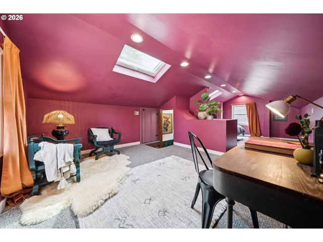 1820 Se 43RD Ave, Portland, OR 97215