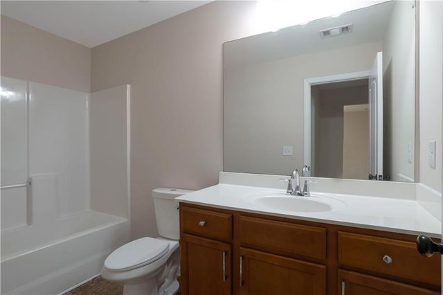 3275 Clear View Drive, Snellville, GA 30078