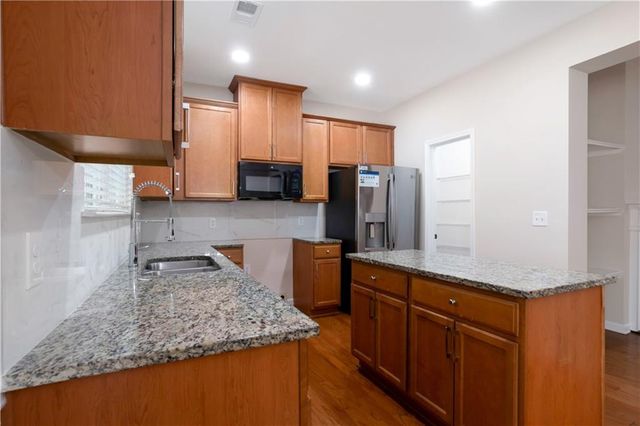 3275 Clear View Drive, Snellville, GA 30078