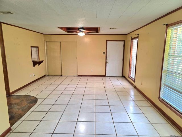 6723 E Monarch Ave, Baton Rouge, LA 70812