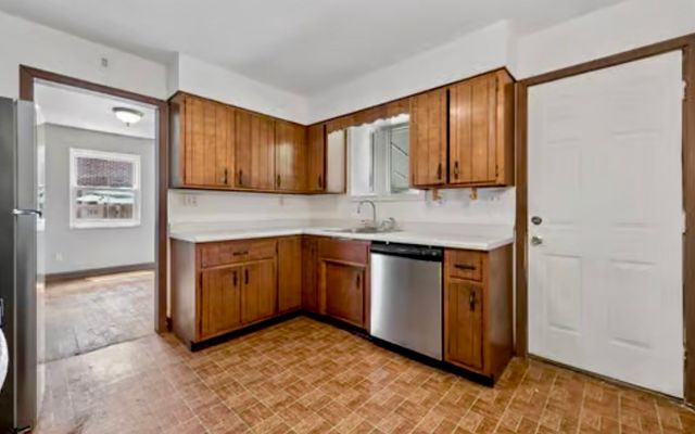 1419 Pacific Ave, Harrison Twp, PA 15065