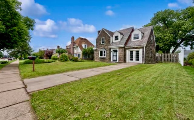 1419 Pacific Ave, Harrison Twp, PA 15065