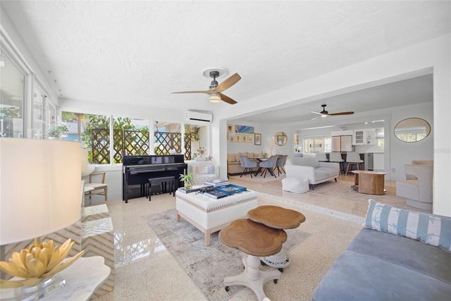 3800 BEACH DRIVE SE, St Petersburg, FL 33705