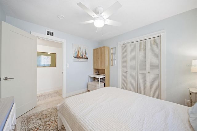 3800 BEACH DRIVE SE, St Petersburg, FL 33705