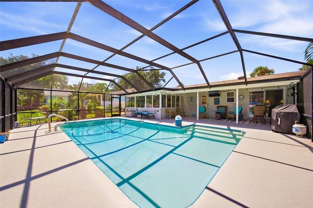 3800 BEACH DRIVE SE, St Petersburg, FL 33705