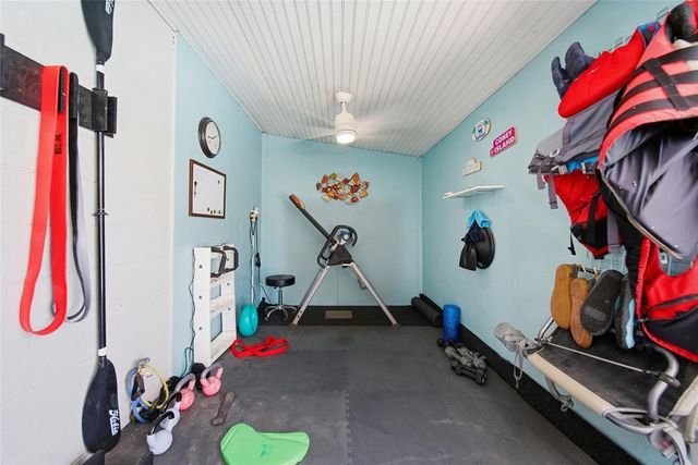 3800 BEACH DRIVE SE, St Petersburg, FL 33705