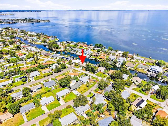 3800 BEACH DRIVE SE, St Petersburg, FL 33705