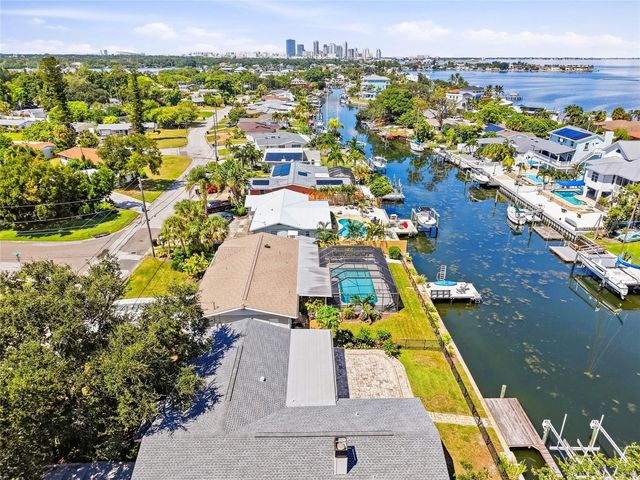 3800 BEACH DRIVE SE, St Petersburg, FL 33705