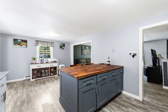 112 Walker Road, Shirley, MA 01464