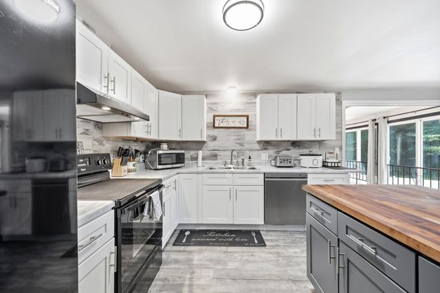 112 Walker Road, Shirley, MA 01464