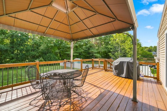 112 Walker Road, Shirley, MA 01464