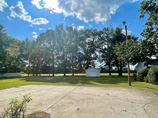 1745 Hideaway Drive, Sumter, SC 29154