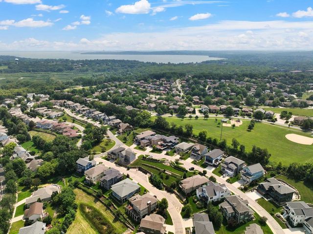 6738 N Chickahauk Trail, Middleton, WI 53562