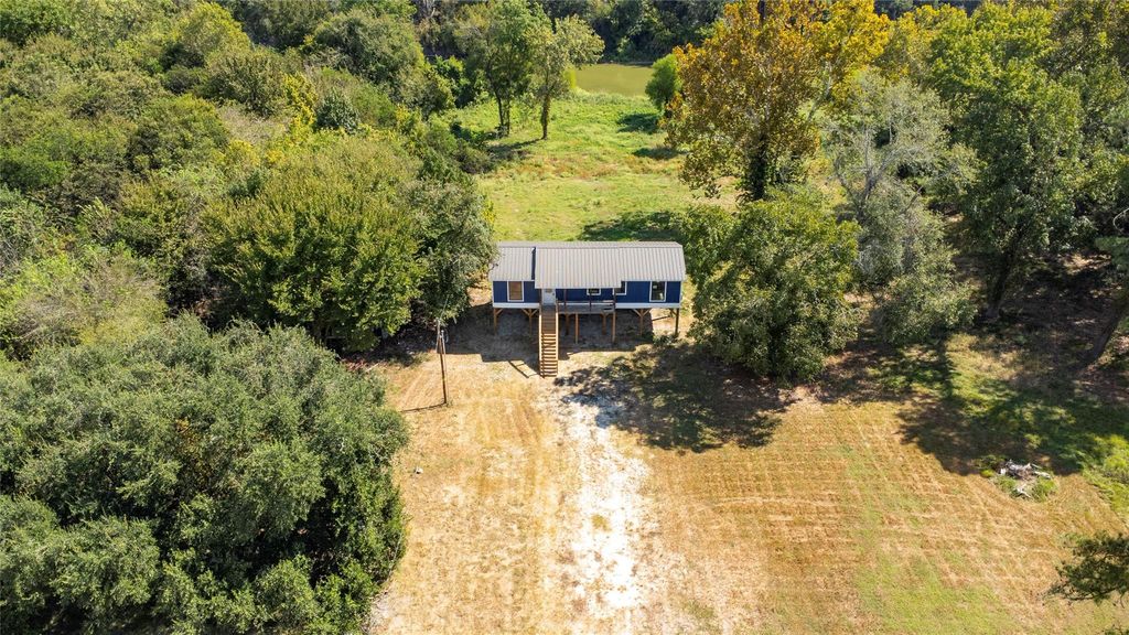 253 Fishermans Trail, Huntsville, TX 77320