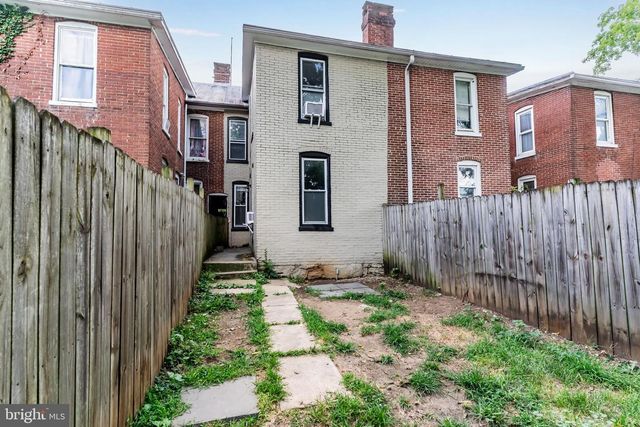 169 W NORTH ST, Carlisle, PA 17013