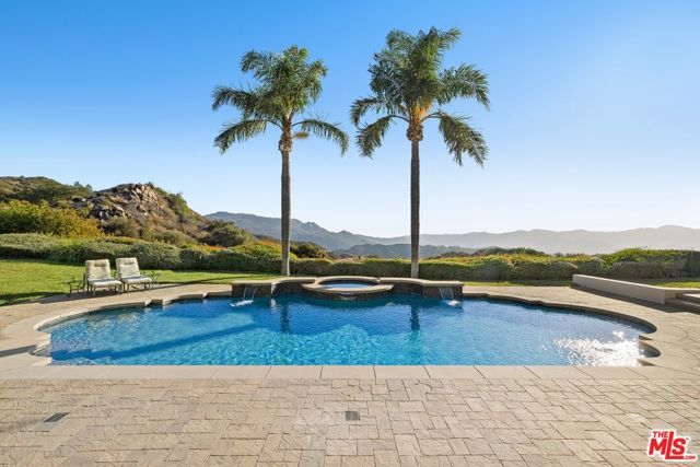3011 Mountain Park Drive, Calabasas, CA 91302