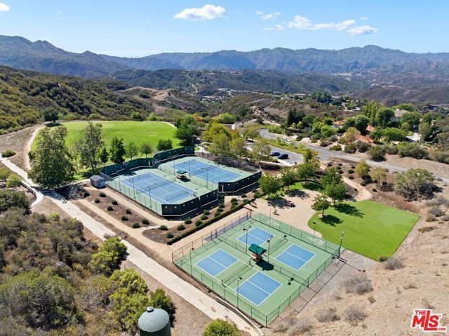 3011 Mountain Park Drive, Calabasas, CA 91302