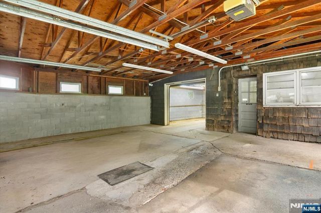 113 Harrison Avenue, Roseland, NJ 07068