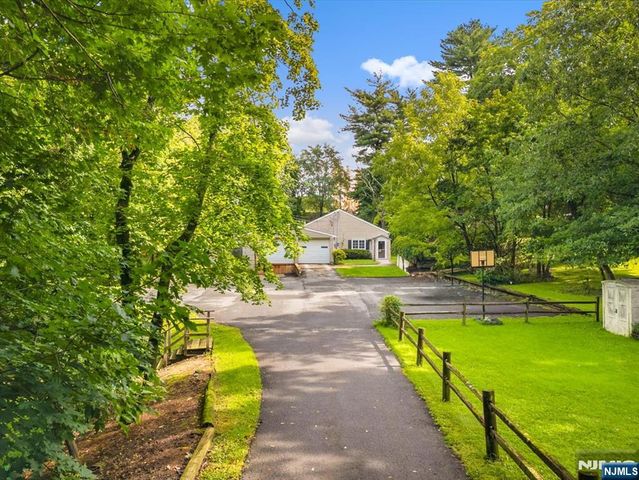 113 Harrison Avenue, Roseland, NJ 07068