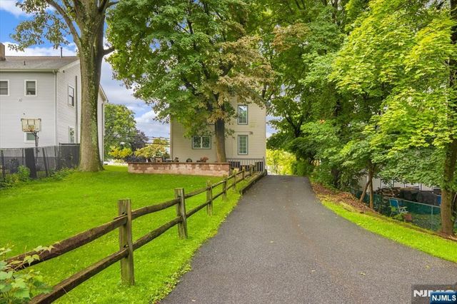 113 Harrison Avenue, Roseland, NJ 07068