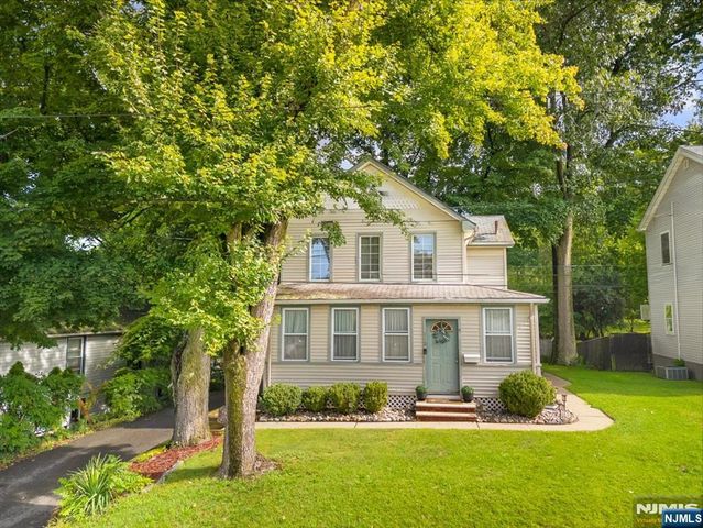 113 Harrison Avenue, Roseland, NJ 07068