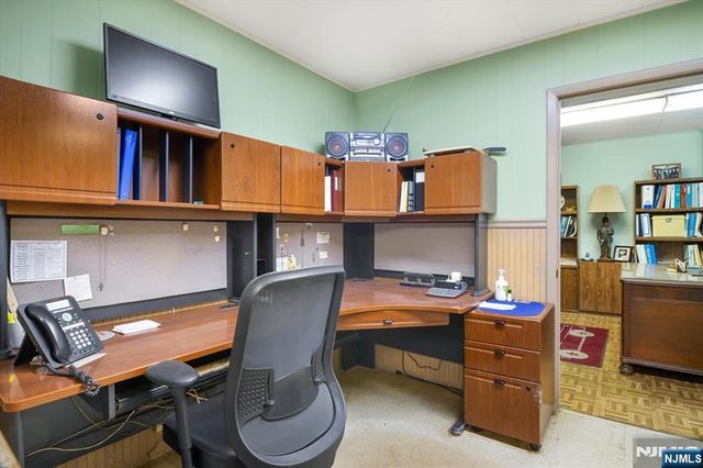 113 Harrison Avenue, Roseland, NJ 07068