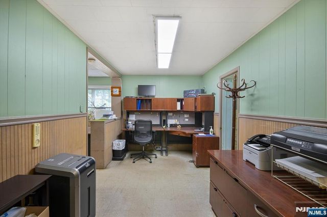 113 Harrison Avenue, Roseland, NJ 07068