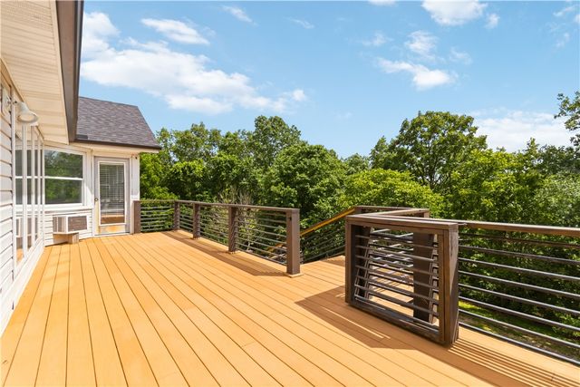 11 Mcmanigal Lane, Bella Vista, AR 72715