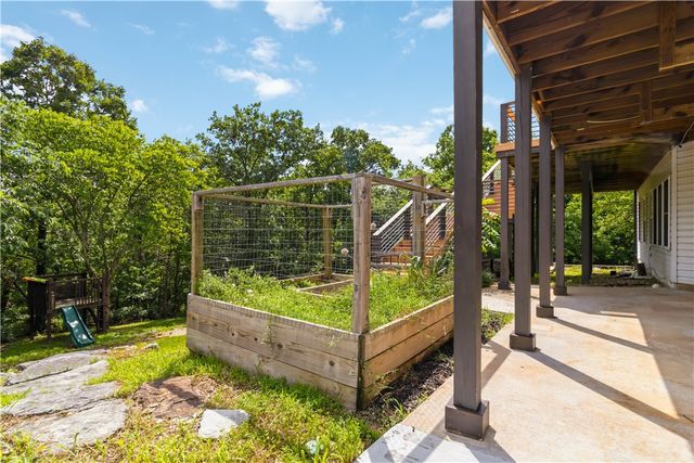11 Mcmanigal Lane, Bella Vista, AR 72715