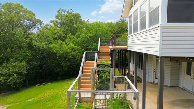 11 Mcmanigal Lane, Bella Vista, AR 72715