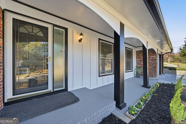 6413 Maddox Road, Morrow, GA 30260