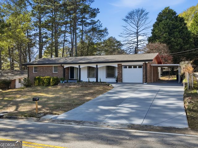 6413 Maddox Road, Morrow, GA 30260