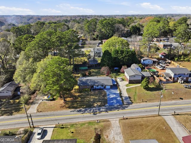 6413 Maddox Road, Morrow, GA 30260