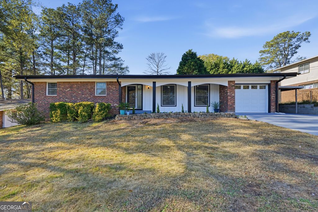 6413 Maddox Road, Morrow, GA 30260